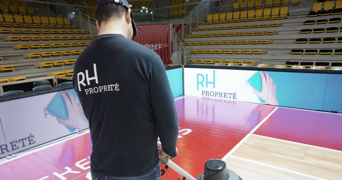 La réputation de suivi et de qualité des prestations de RH Propreté lui a permis d’obtenir des contrats dans le cadre d’événements sportifs régionaux.